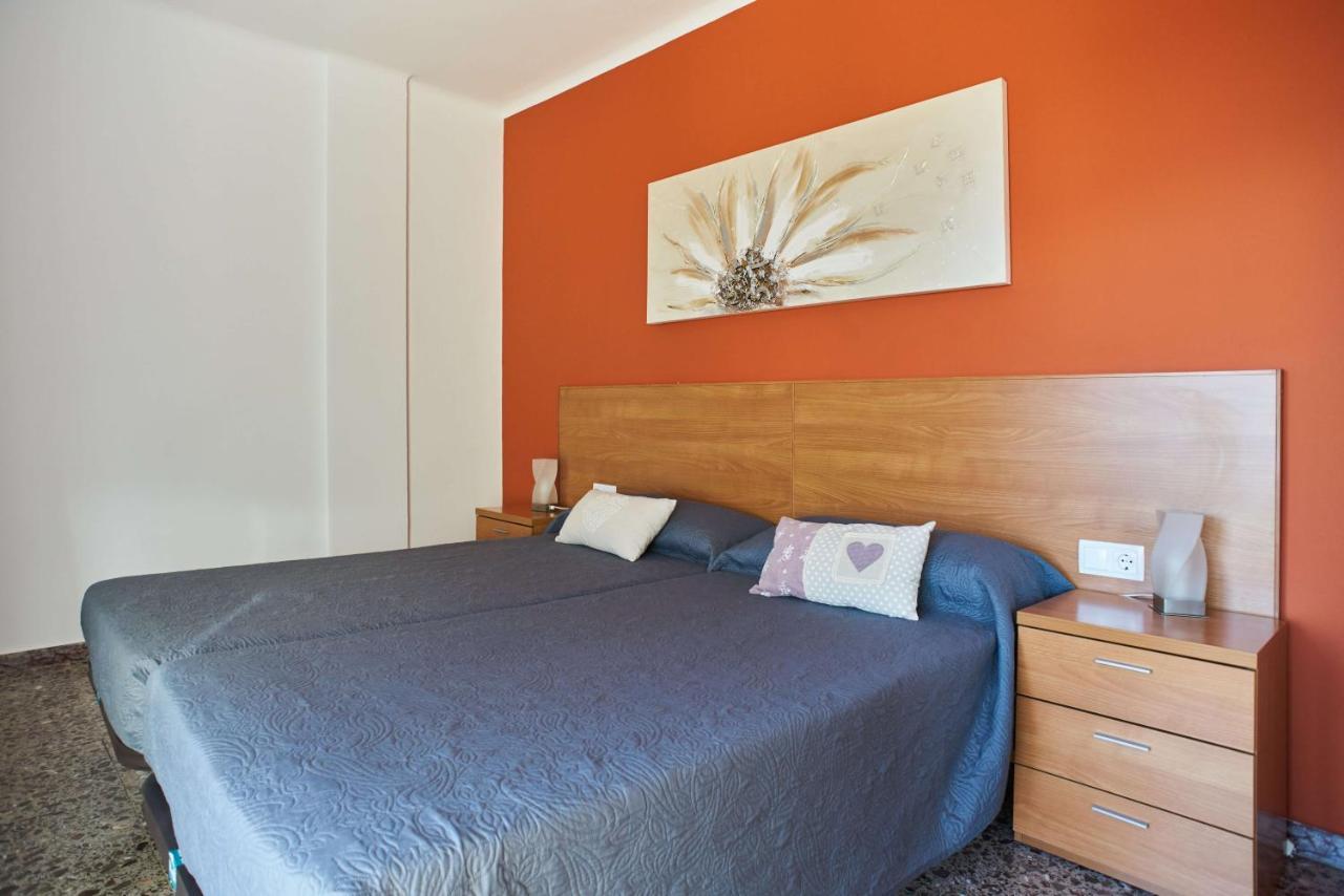Manresa Apartamentos Turisticos エクステリア 写真
